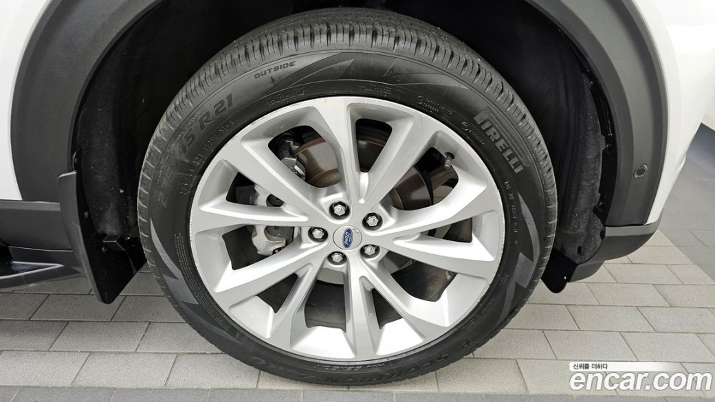 Ford Explorer 3.0 Platinum 4WD, 2021