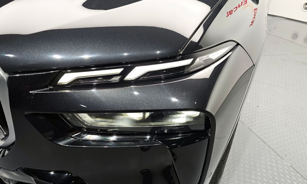 BMW X7 xDrive 40d M Sport 7 STR, 2025
