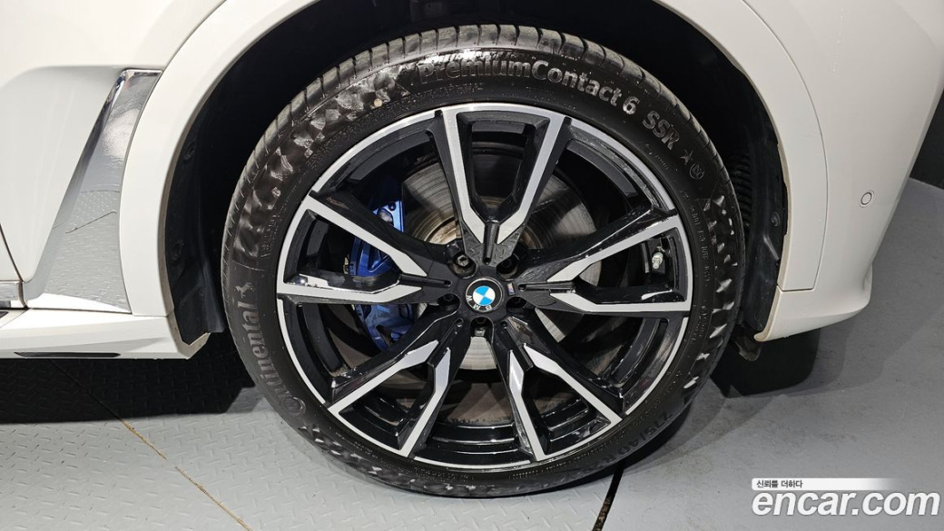 BMW X7 xDrive 40i M Sport 6STR, 2022