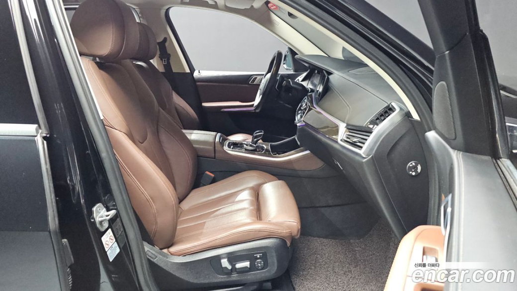 BMW X5 xDrive 40i xLine, 2022