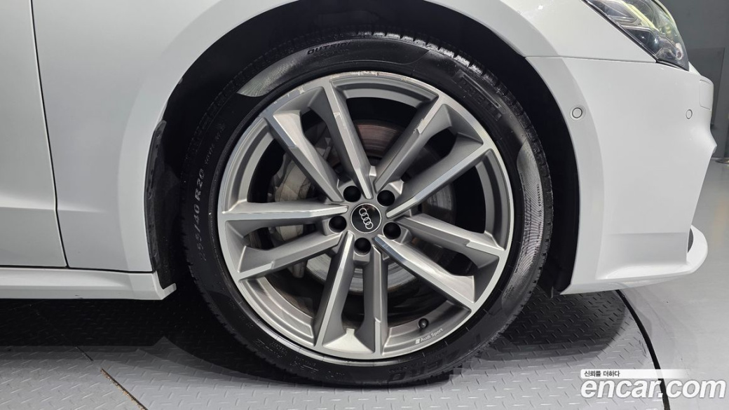 Audi A7 55 TFSI Quattro Premium, 2022