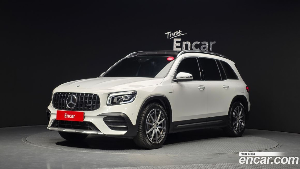 Mercedes-Benz GLB-Class AMG GLB35 4MATIC, 2021