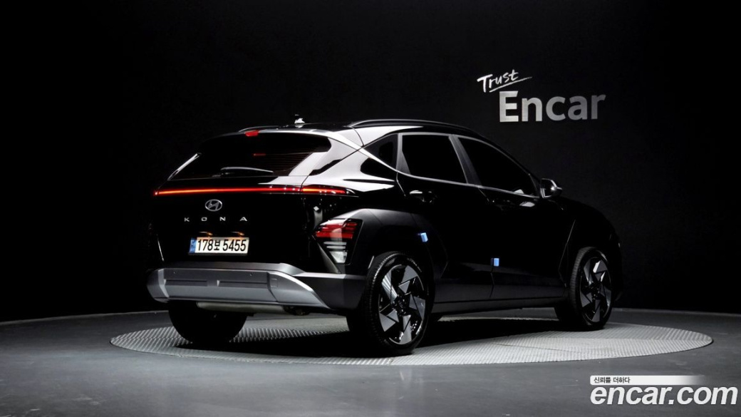 Hyundai Kona Gasoline 2.0 2WD, 2023