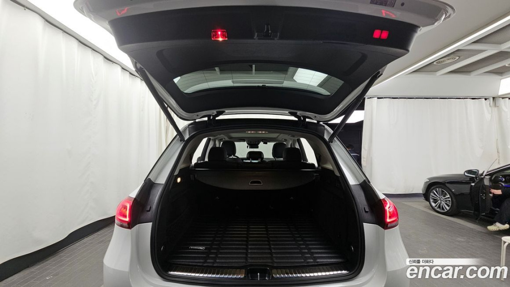 Mercedes-Benz GLE-Class GLE450 4MATIC, 2023
