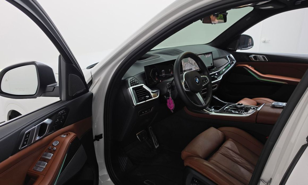 BMW X7 xDrive 40d M Sport 6STR, 2025