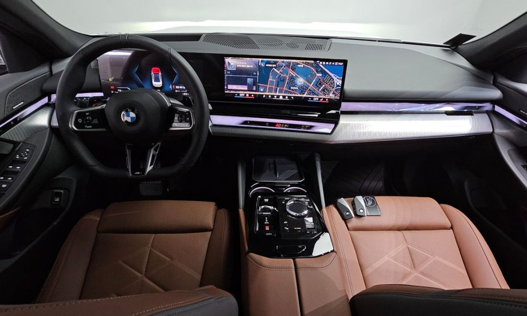BMW 5-Series 530i xDrive M Sport, 2025