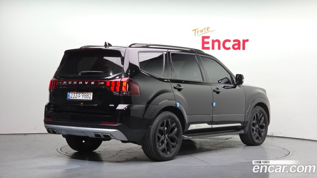 Kia Mohave Diesel 3.0 4WD 7-Seater, 2023