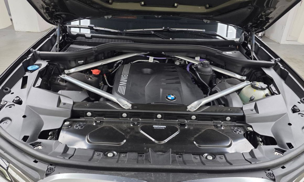 BMW X7 xDrive 40i M Sport 6STR, 2024