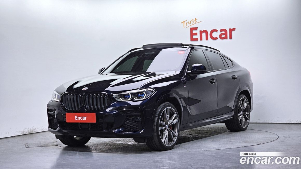 BMW X6 M50i, 2023