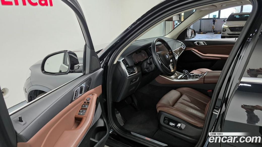 BMW X5 xDrive 40i xLine, 2022