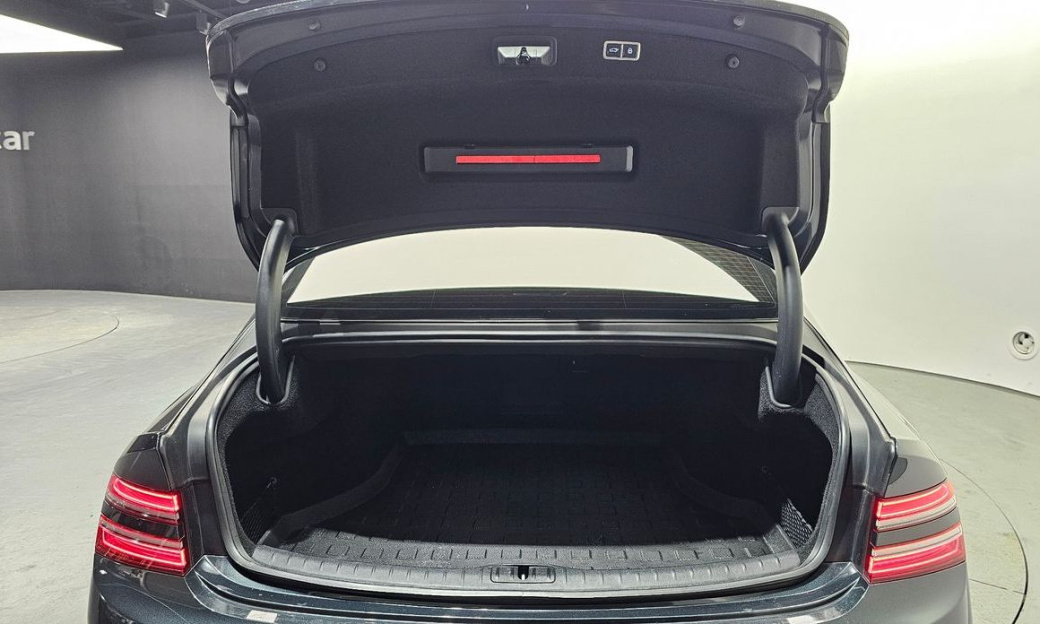 Genesis G80 Gasoline 2.5 Turbo AWD, 2023
