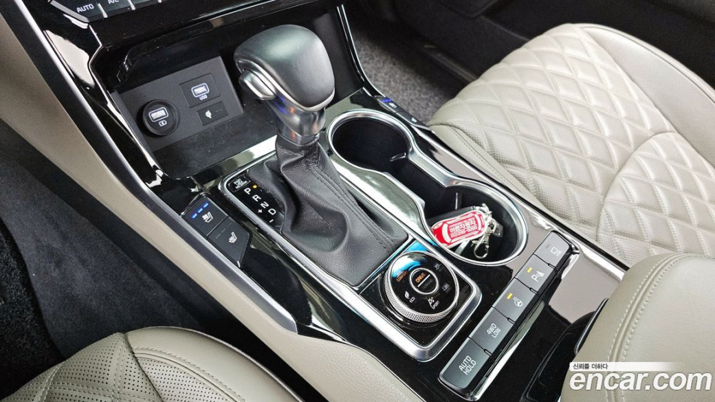 Kia Mohave Diesel 3.0 4WD 5-Seater, 2022