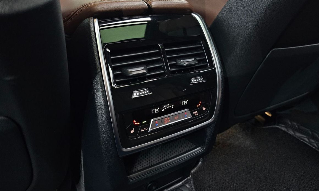 BMW X6 xDrive40i M Sport, 2023