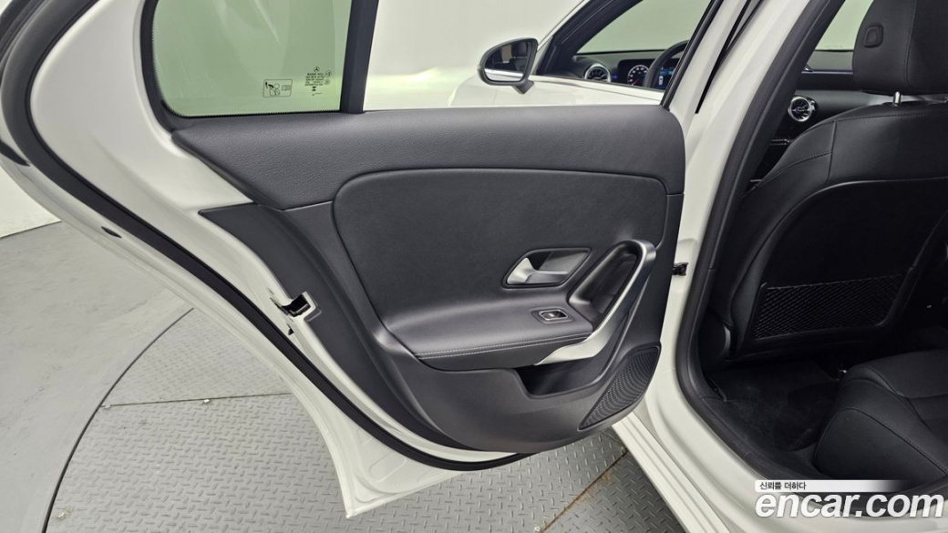 Mercedes-Benz A-Class A220 Hatchback, 2025
