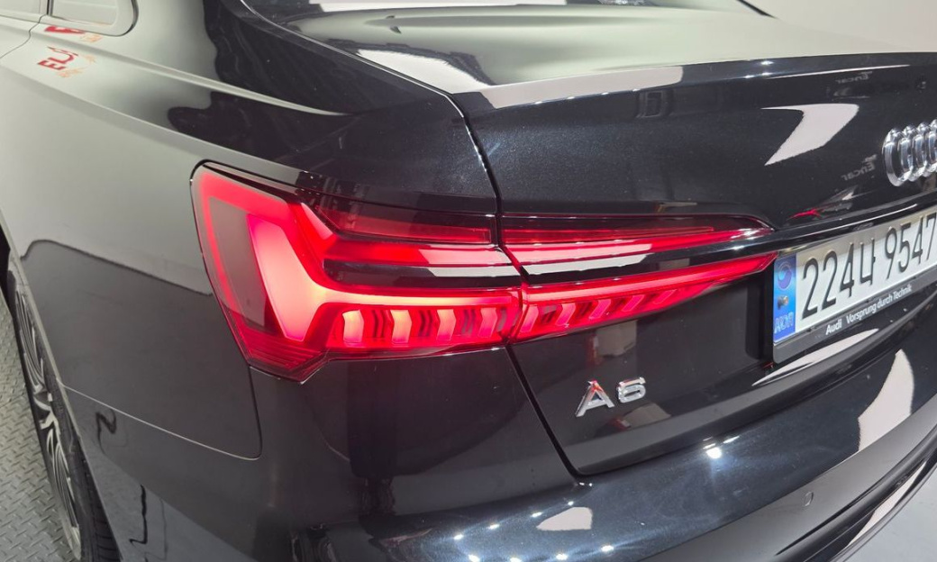 Audi A6 45 TFSI Quattro Premium, 2025