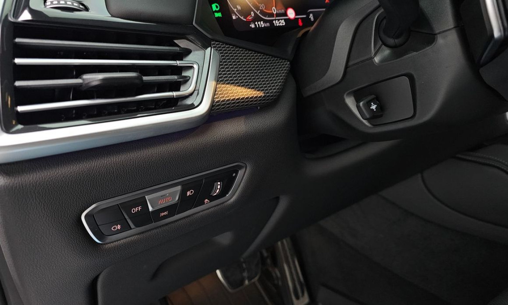 BMW X6 xDrive40i M Sport, 2023