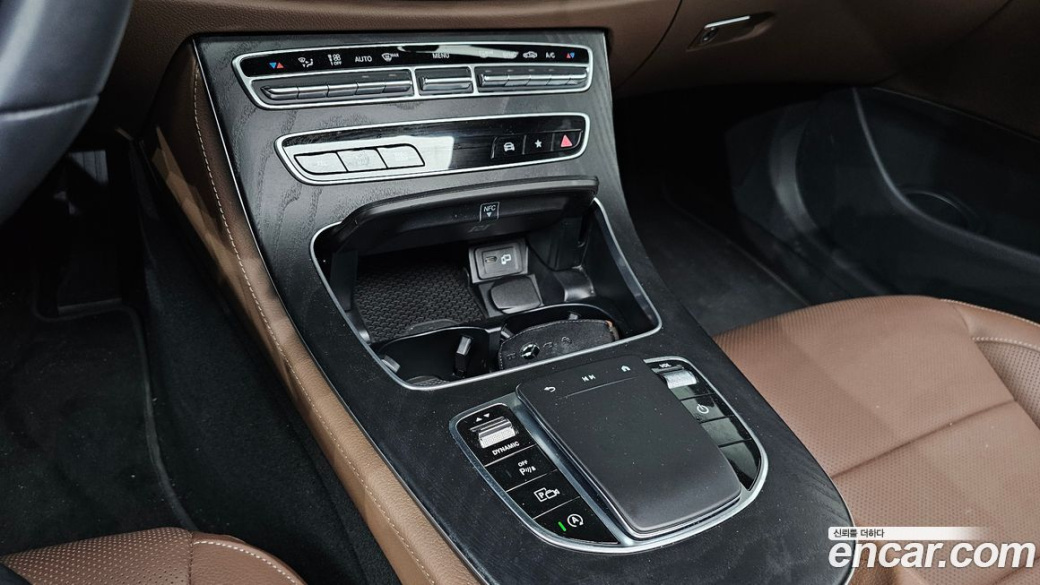 Mercedes-Benz E-Class E250 AMG Line, 2023