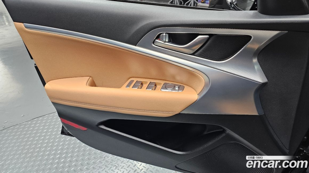 Genesis G70 Gasoline 2.0T 2WD, 2021