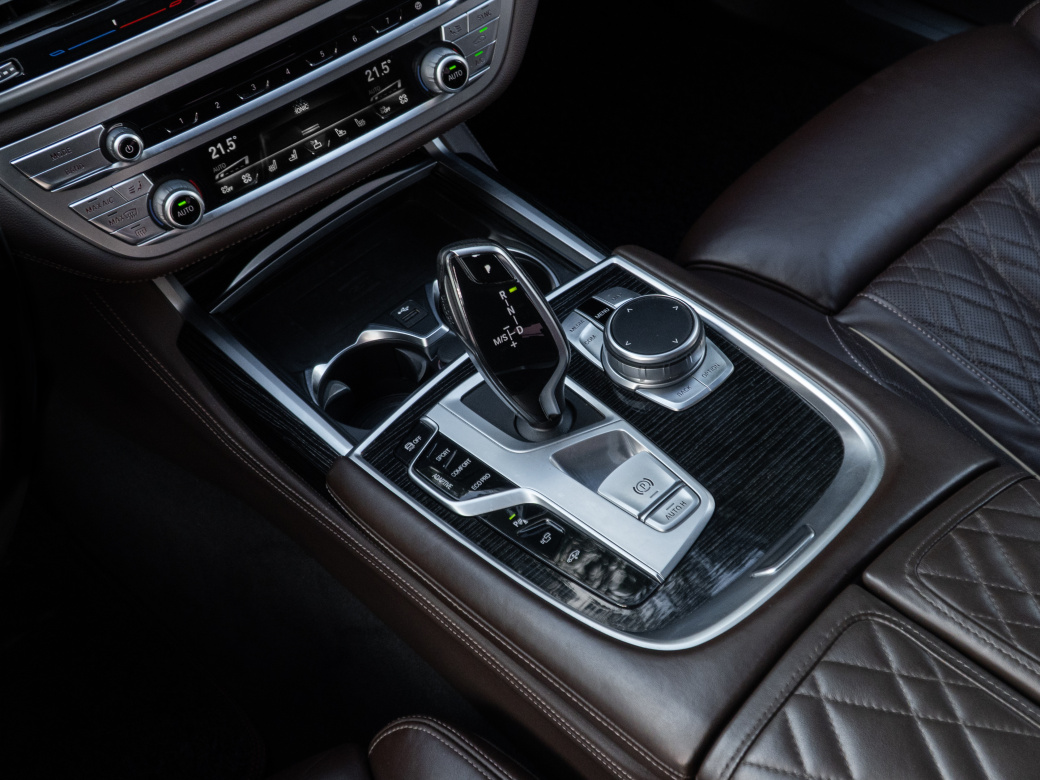 BMW 7 серия 3.0 AT, 2019, 167 000 км