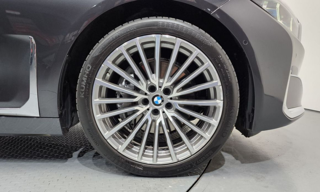 BMW 7-Series 730d xDrive Design Pure Excellence, 2022