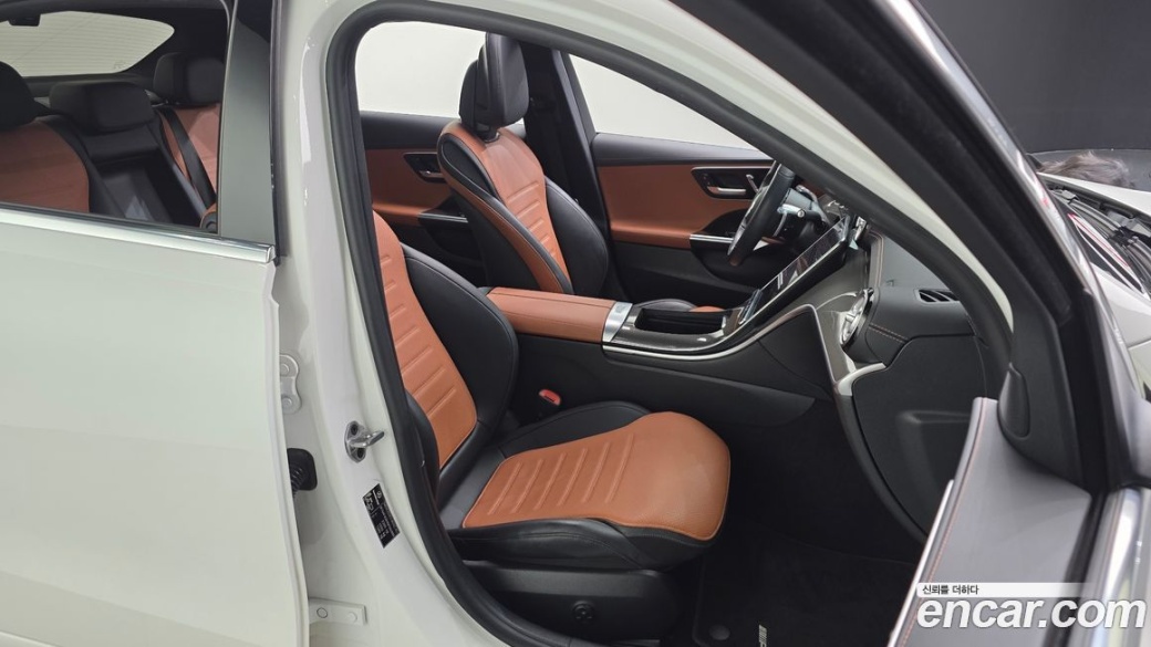 Mercedes-Benz C-Class C300 AMG Line, 2022