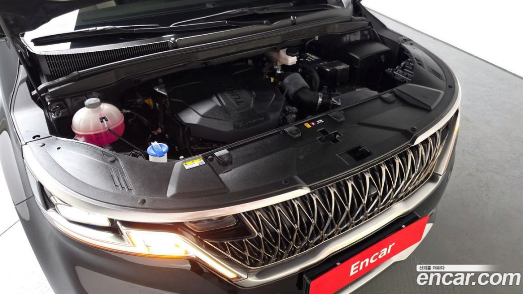 Kia Carnival 9-Seater Signature, 2023