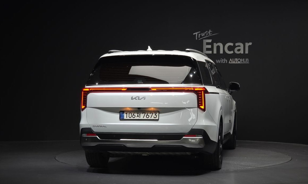 Kia Carnival 7-Seater Noblesse, 2025