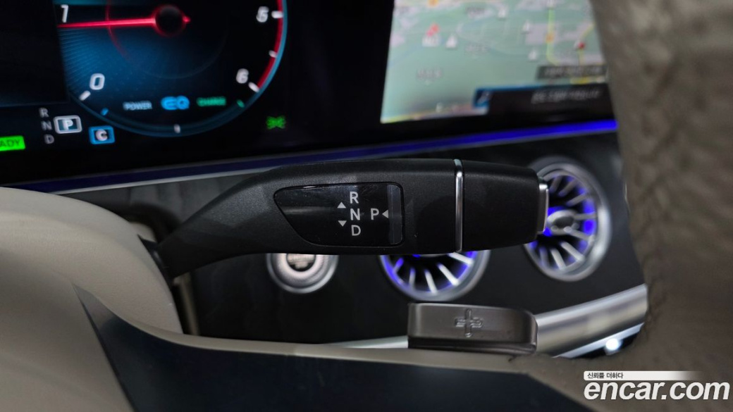 Mercedes-Benz E-Class E300d 4MATIC Coupe, 2022