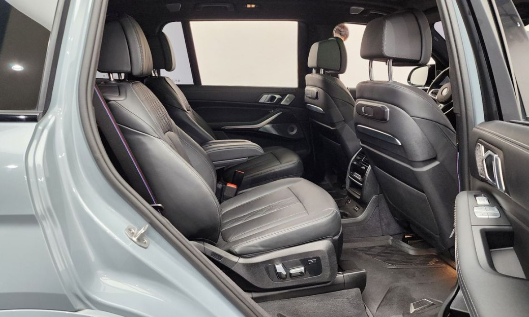 BMW X7 M60i xDrive M sport 6STR, 2024