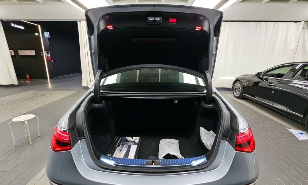 Mercedes-Benz S-Class S400 d 4MATIC, 2022