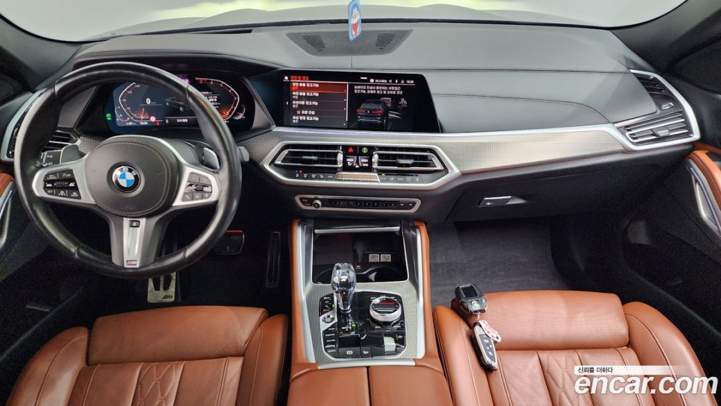 BMW X6 xDrive40i M Sport, 2022