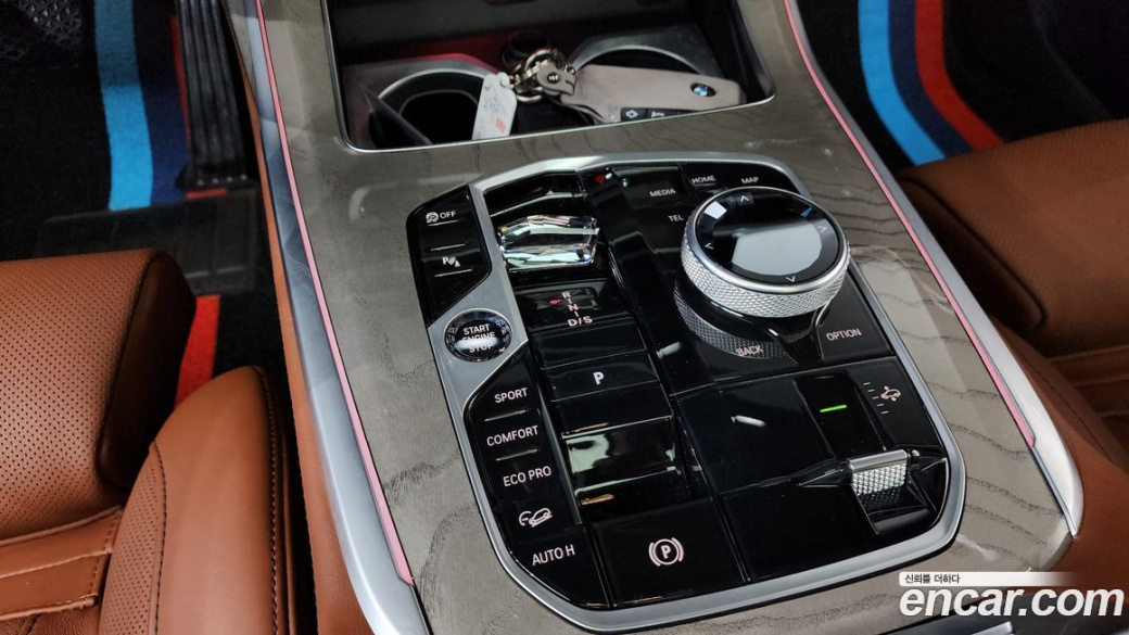 BMW X7 xDrive 40i Design Pure Excellence 7-Seater, 2024