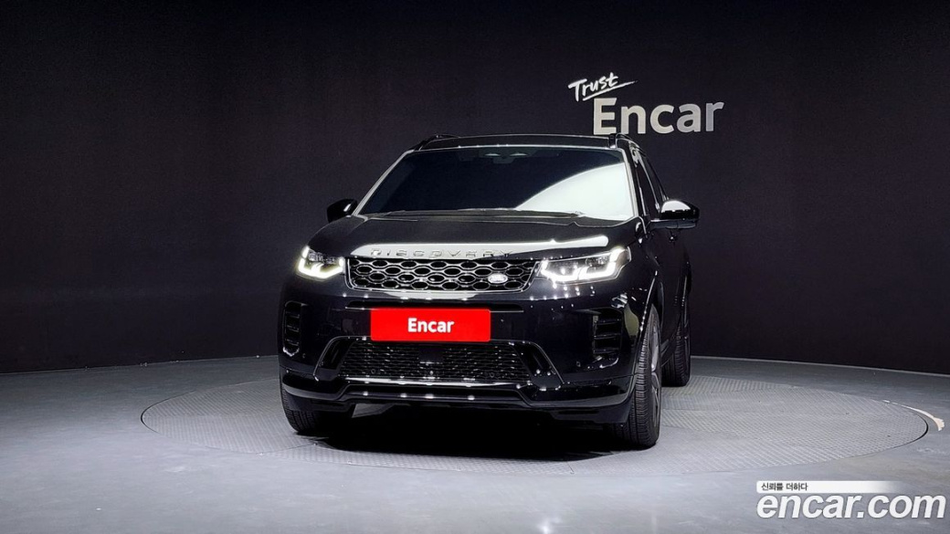 Land Rover Discovery Sport P250 Dynamic SE, 2024