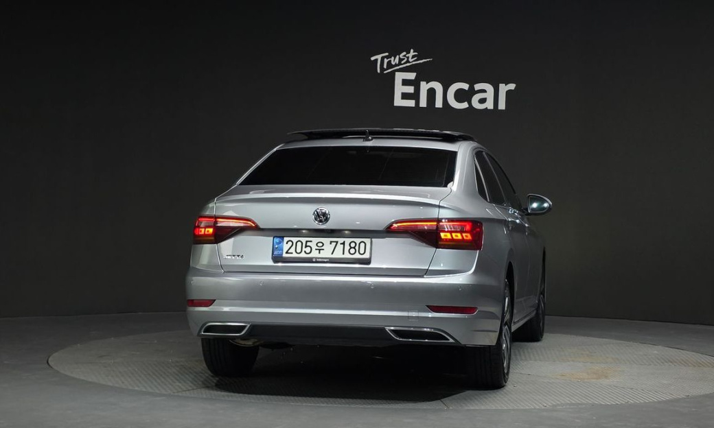 Volkswagen Jetta 1.4 TSI Prestige, 2021