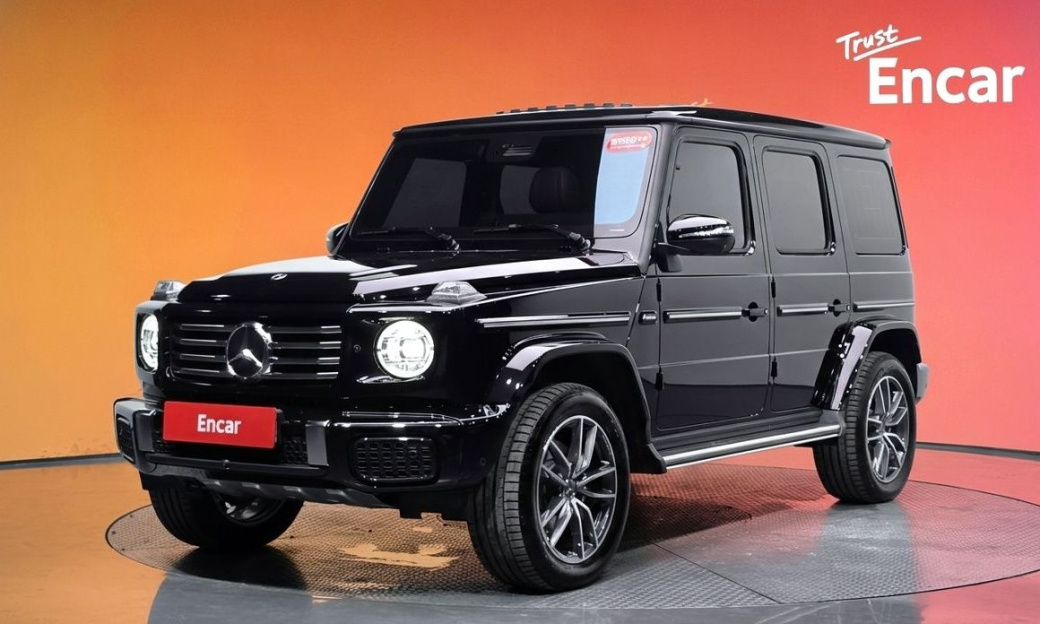 Mercedes-Benz G-Class G450d, 2025