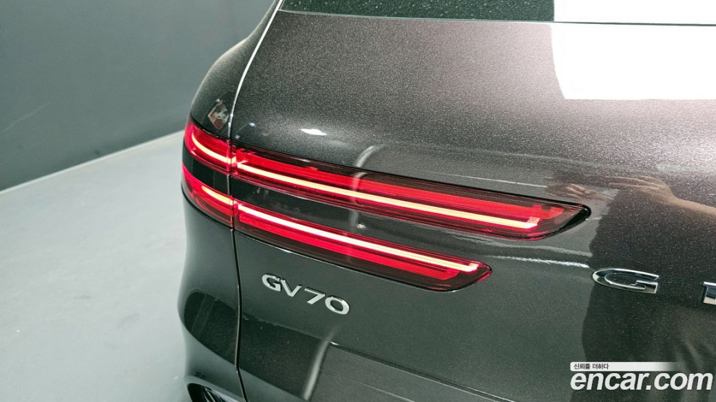 Genesis GV70 2.5T Gasoline 2WD, 2023