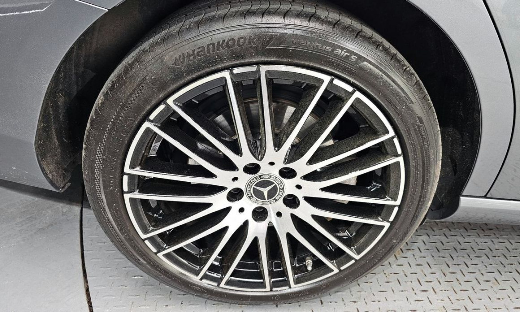 Mercedes-Benz C-Class C200 Avantgarde, 2023
