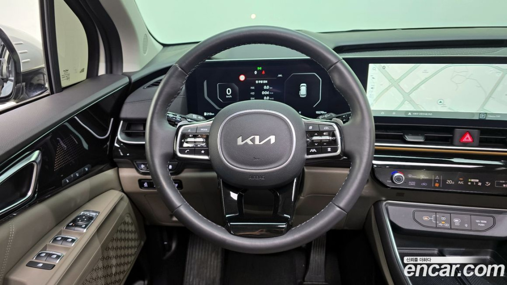 Kia Carnival 7-Seater Signature, 2024