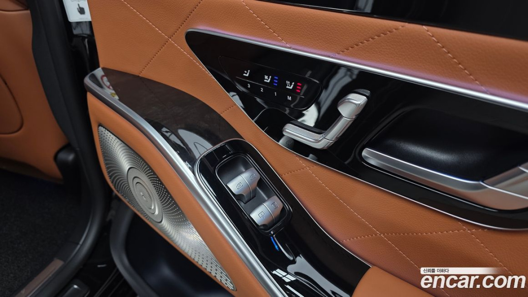 Mercedes-Benz S-Class S500L 4MATIC, 2023
