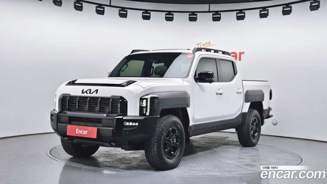 Kia Tasman 2.5T Gasoline 4WD, 2026