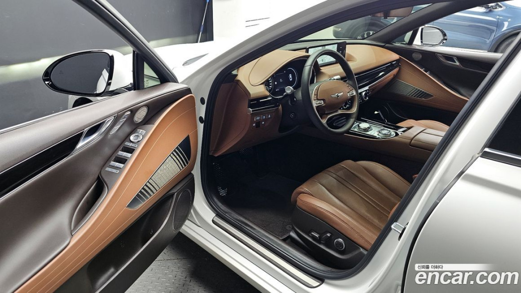 Genesis G80 Gasoline 2.5 Turbo 2WD, 2024