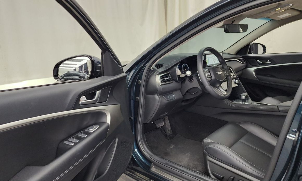 Genesis G70 Gasoline 2.5T 4WD, 2024