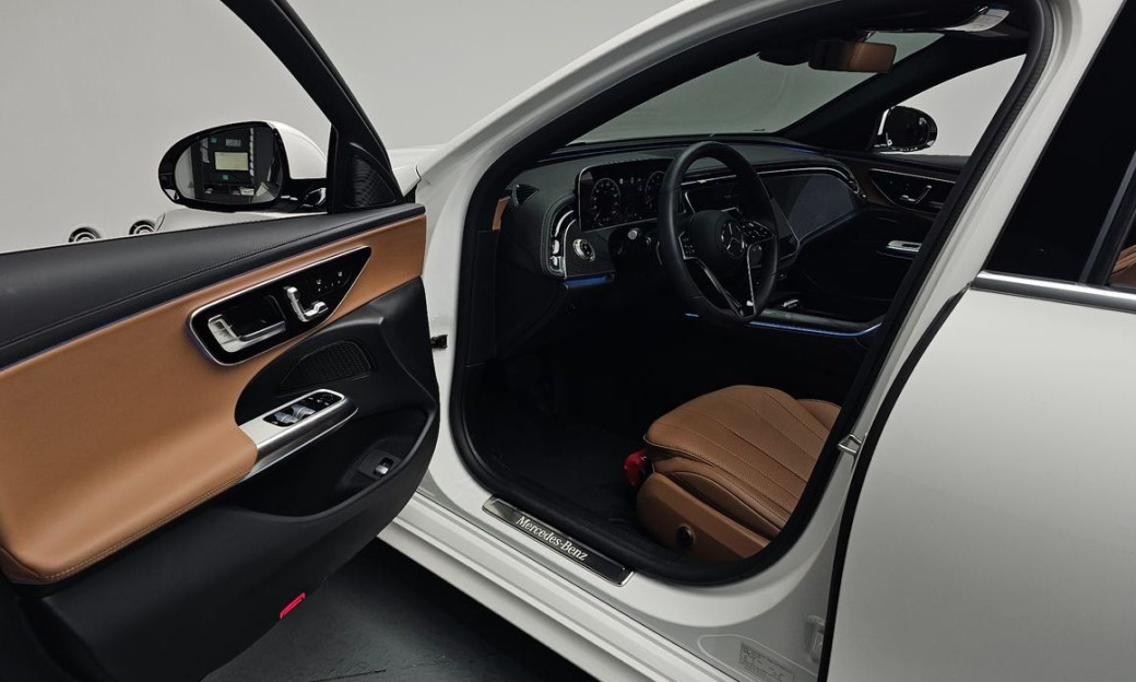 Mercedes-Benz E-Class E200 Avantgarde, 2025