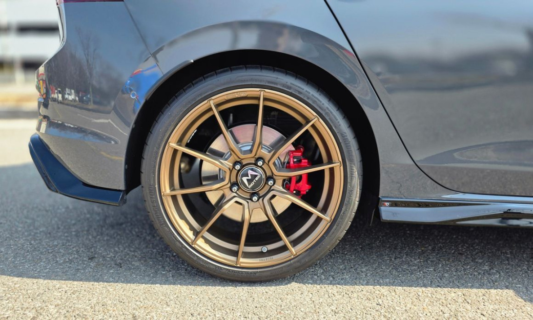 Volkswagen Golf 2.0 GTI, 2024