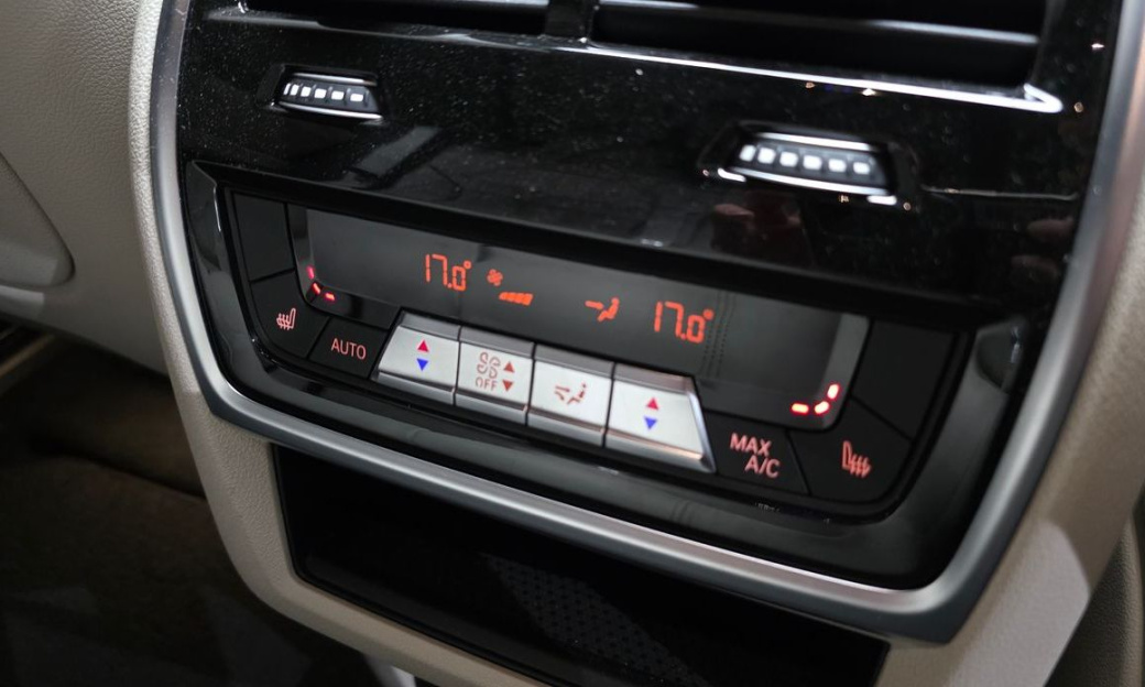 BMW X6 xDrive40i M Sport, 2025