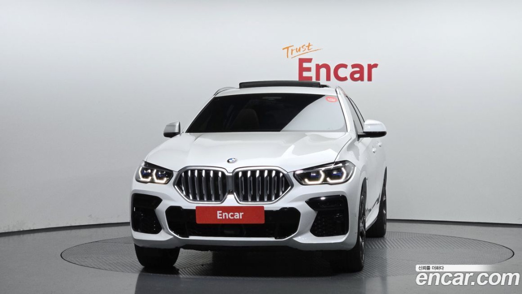 BMW X6 xDrive40i M Sport, 2023