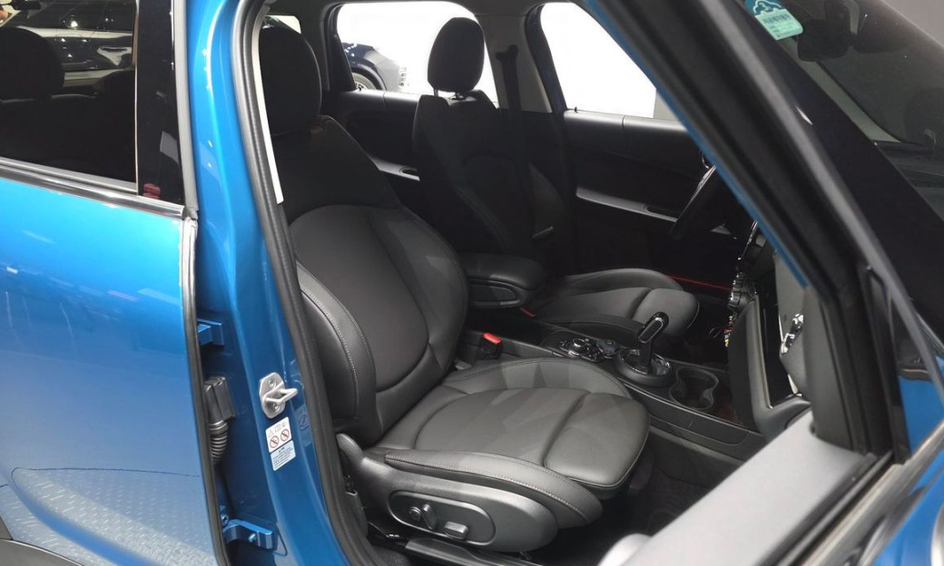 Mini Countryman Classic, 2024