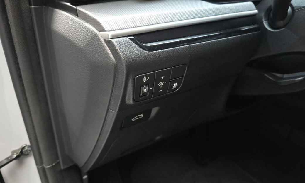 Kia K5 2.0, 2024