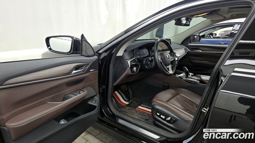 BMW Gran Turismo 630i xDrive Luxury, 2023