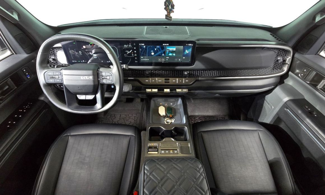 Kia Tasman 2.5T Gasoline 4WD, 2026